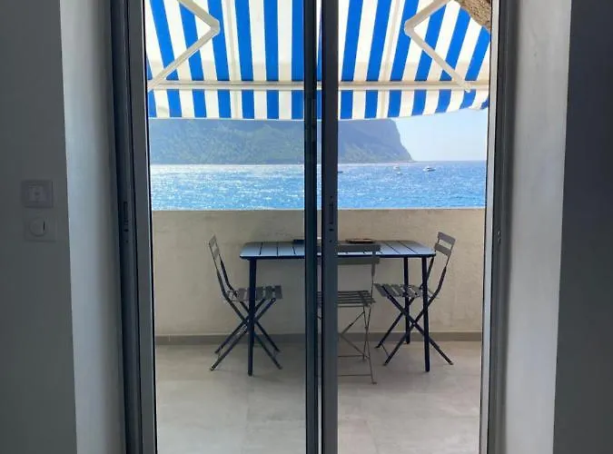 Bord De Mer, Vue Exceptionnelle